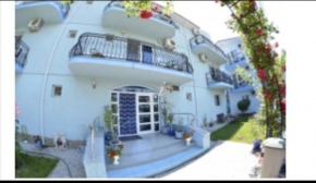 Vila Elada 2